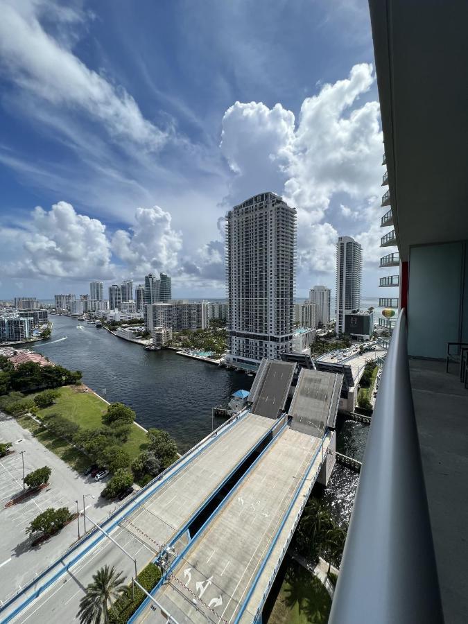23Rd Floor Luxury & Spacious Beachwalk Resort Apartment With Amazing View Hallandale Beach Exteriör bild