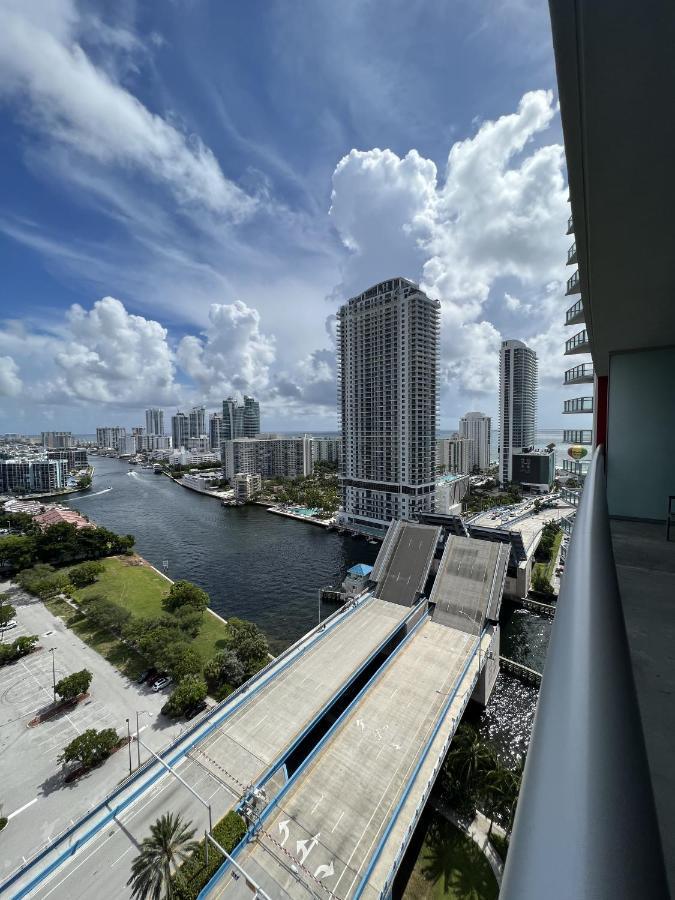 23Rd Floor Luxury & Spacious Beachwalk Resort Apartment With Amazing View Hallandale Beach Exteriör bild