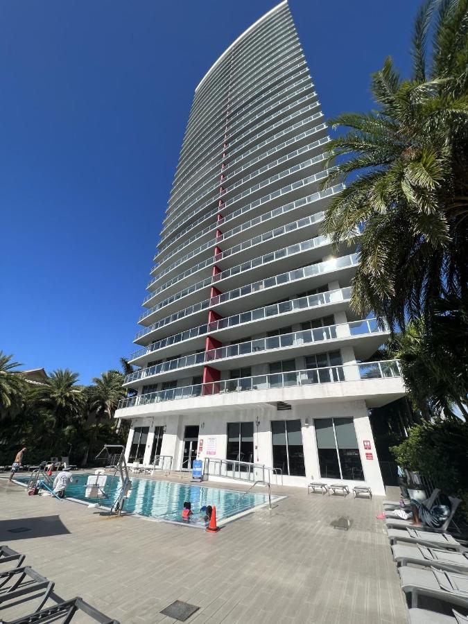 23Rd Floor Luxury & Spacious Beachwalk Resort Apartment With Amazing View Hallandale Beach Exteriör bild