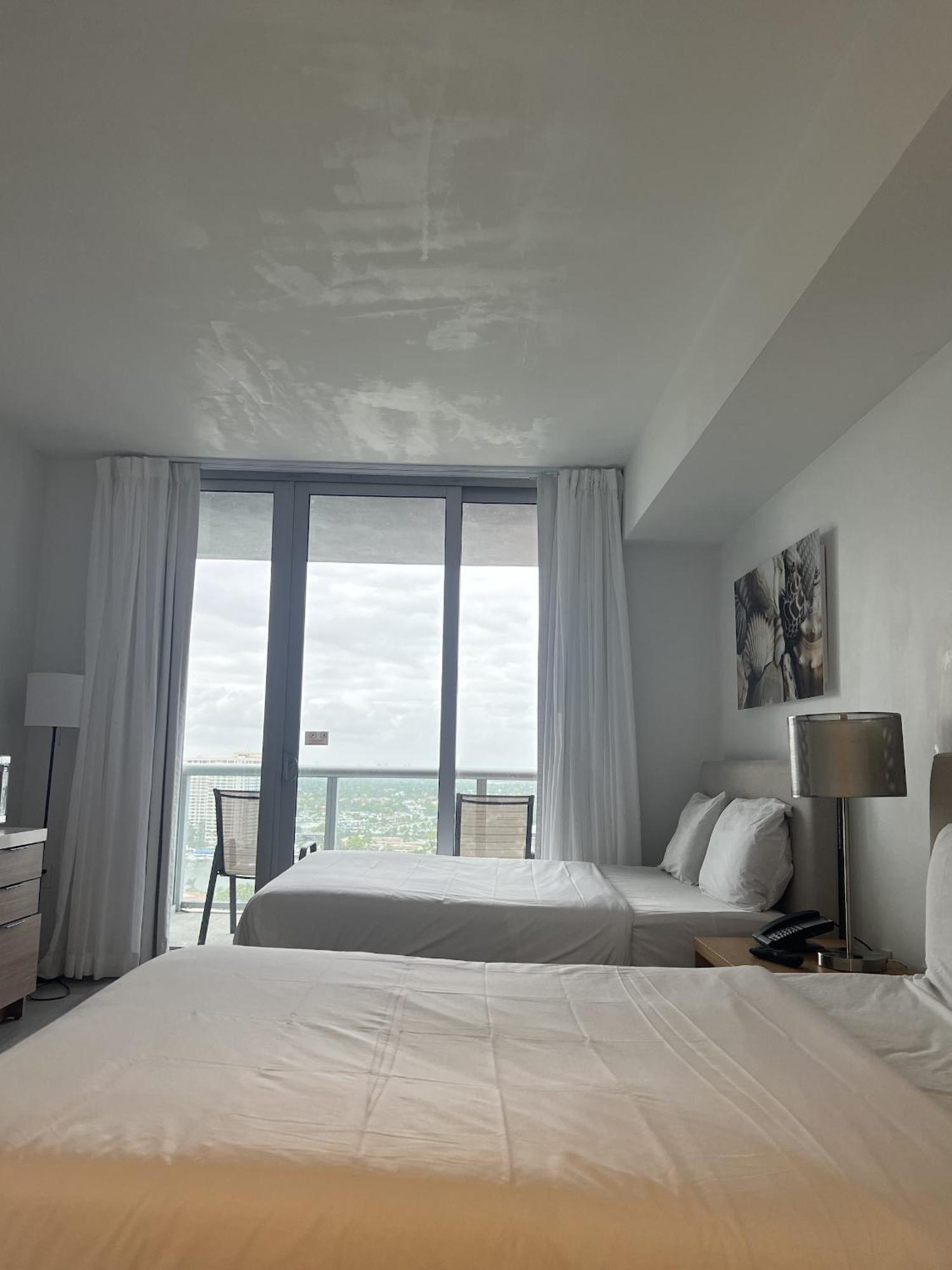 23Rd Floor Luxury & Spacious Beachwalk Resort Apartment With Amazing View Hallandale Beach Exteriör bild