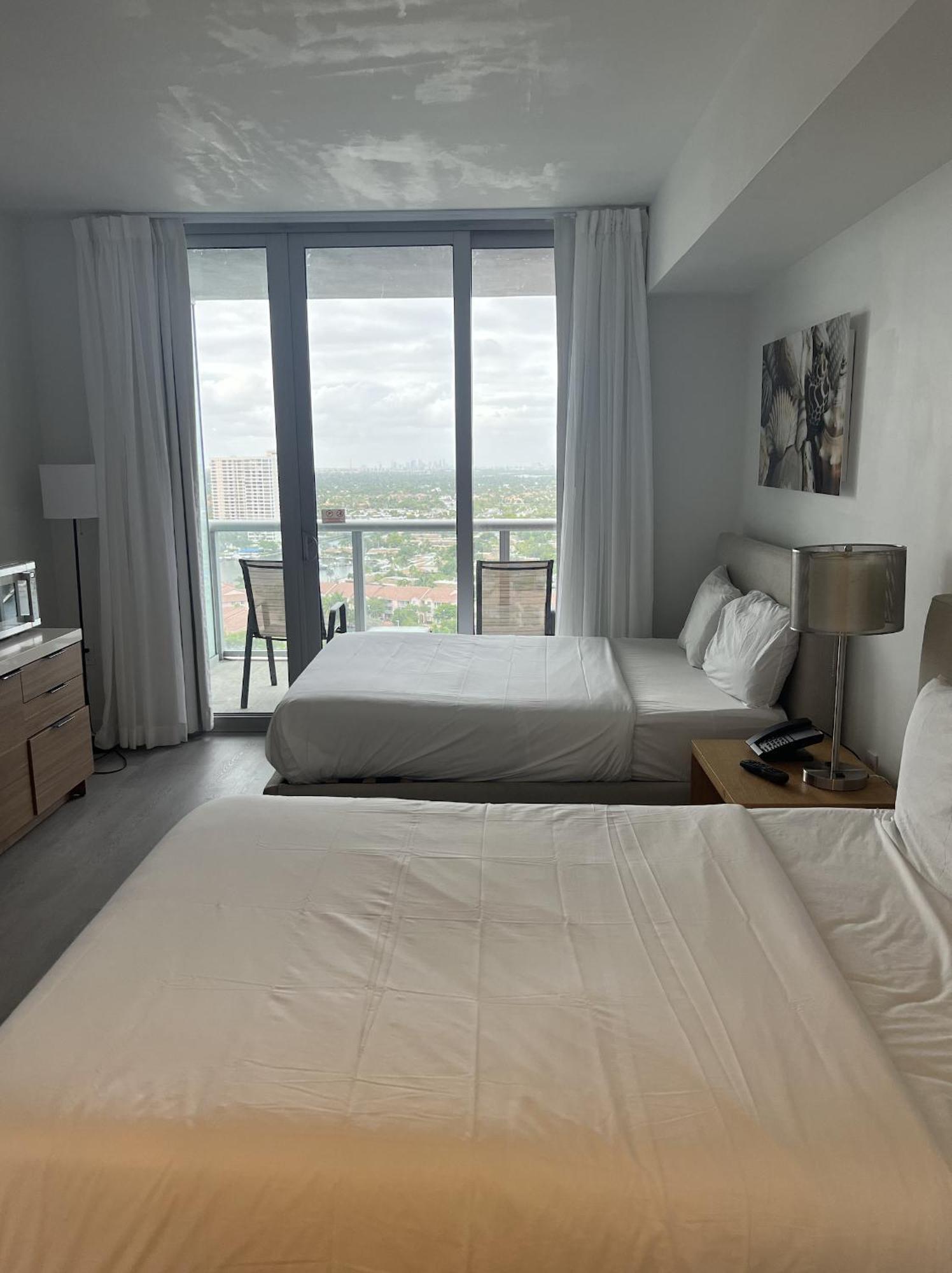 23Rd Floor Luxury & Spacious Beachwalk Resort Apartment With Amazing View Hallandale Beach Exteriör bild